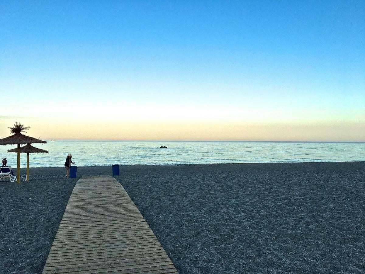 Benalbeach Jr Suite Μάλαγα Εξωτερικό φωτογραφία